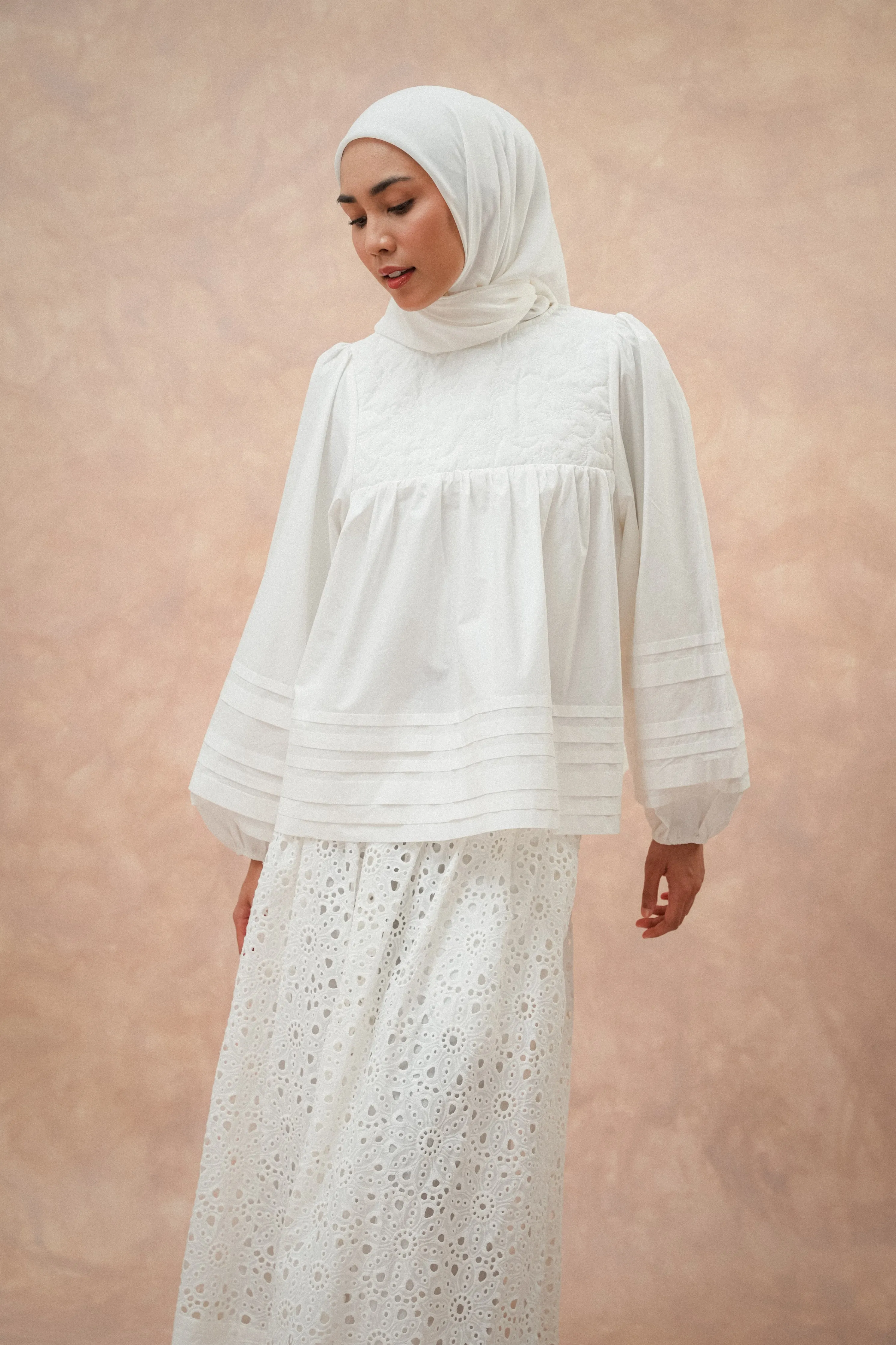 Alice Eyelet Midi Skirt in Lily
