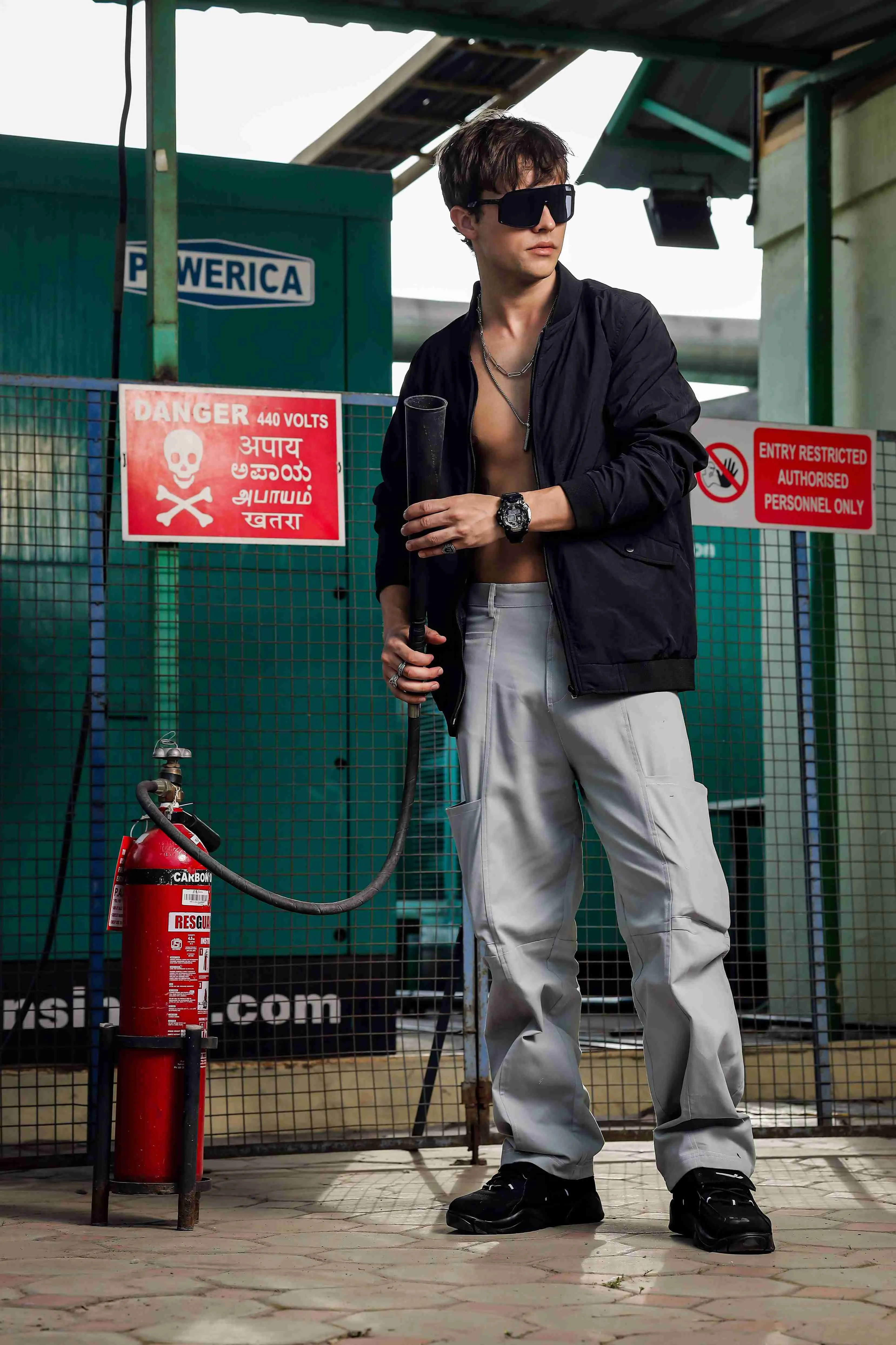 Unisex Oversized fit Grey Baggy Cargo Trousers