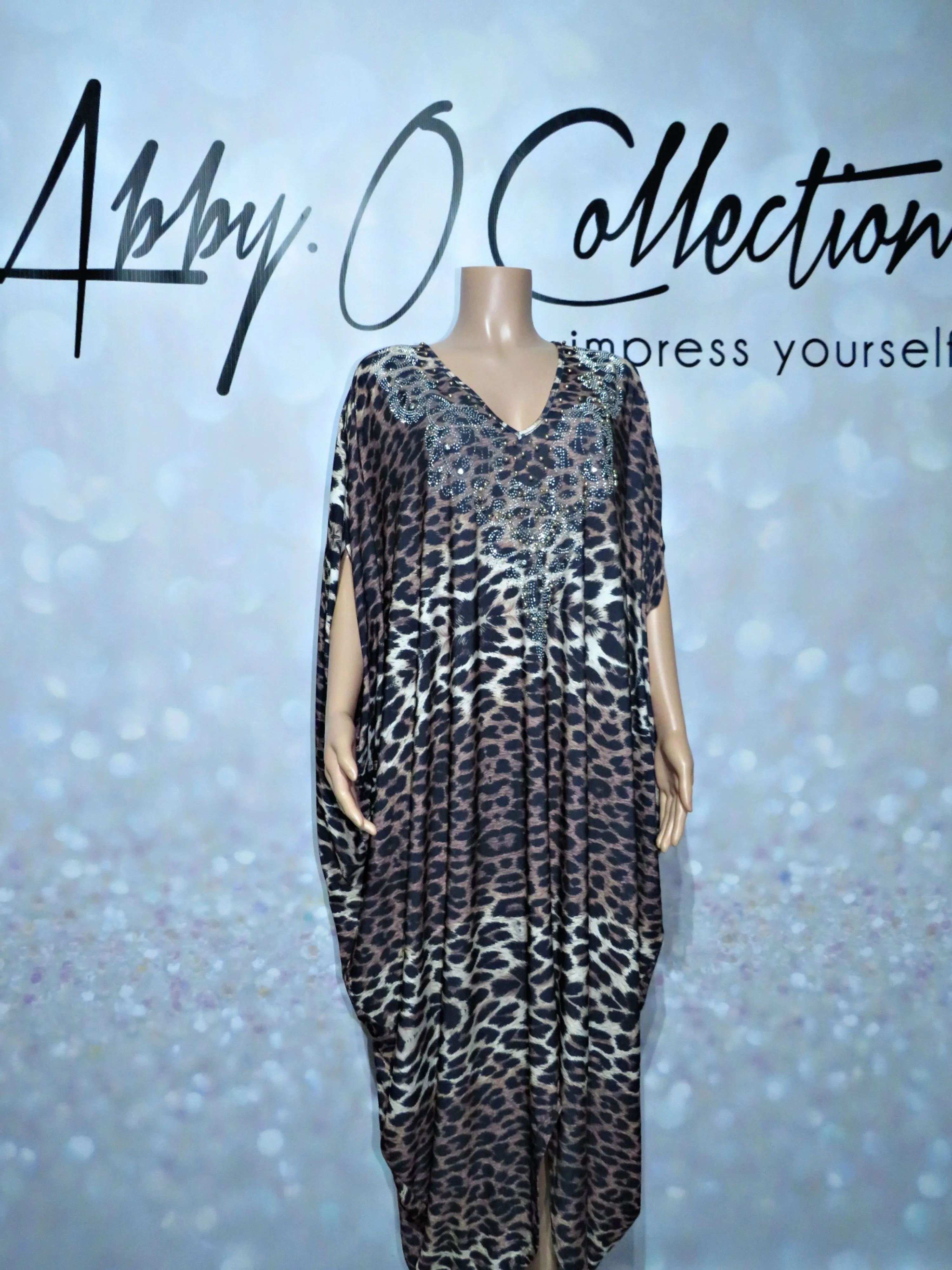 V-Neck Kaftan